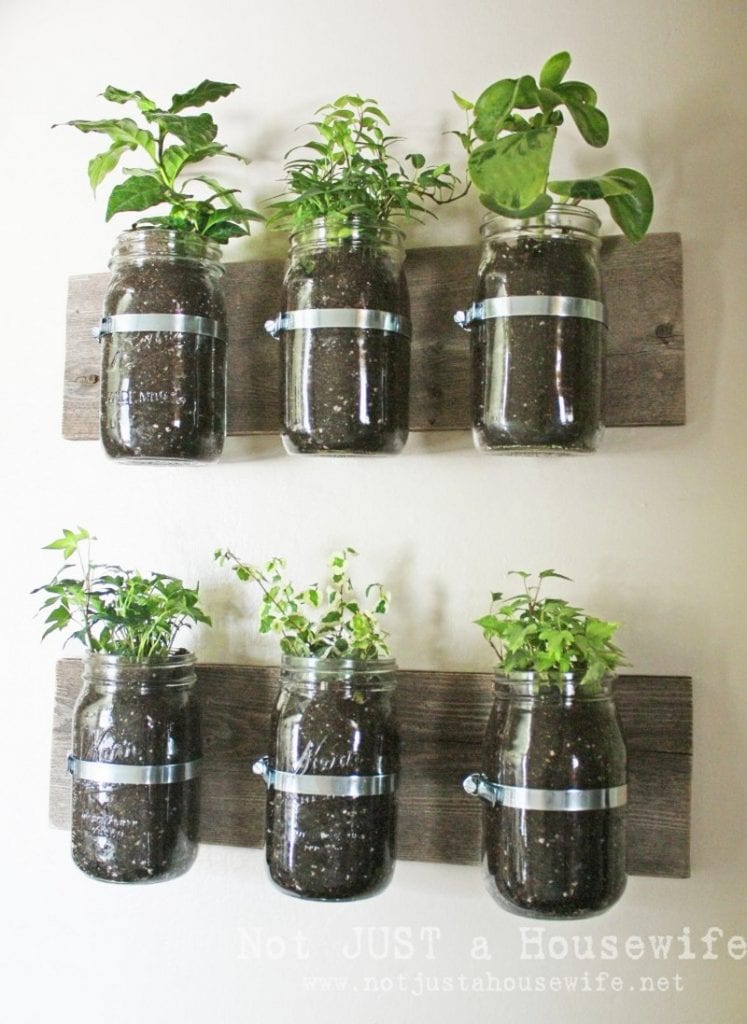 Space-saving planter ideas